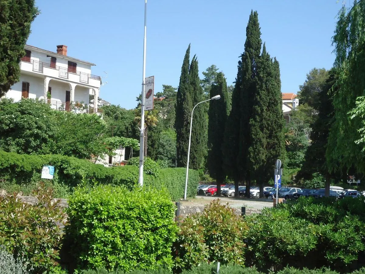 Apartments Matuc Malinska