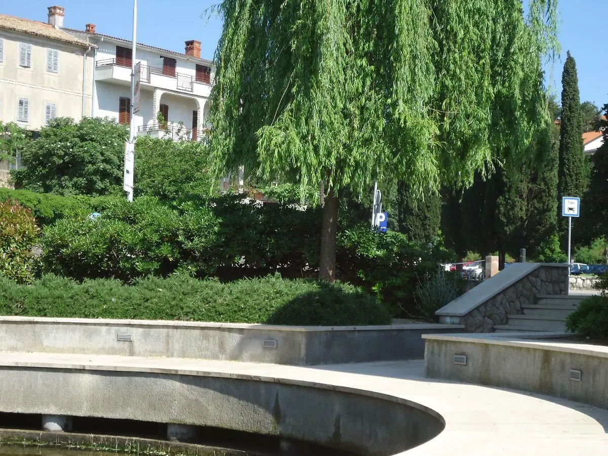 Apartments Matuc Malinska
